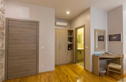 Old Town House | Tifani Luxury Rooms