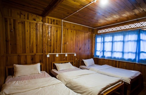 Hutiaoxia Hotel | Tiger Leaping Gorge Tea-Horse Hotel