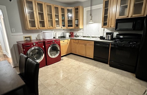 Beauregard Town Historic District House | TigerTown Retreat. Downtown Baton Rouge and 5 minutes to LSU.