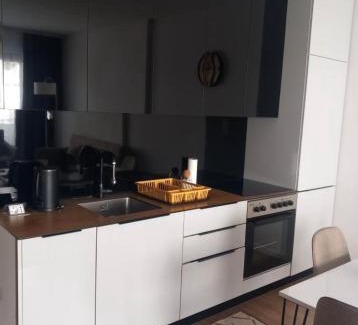 Pejë Apartment | Tija
