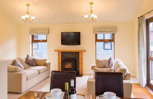 Tilford Resort | Tilford Woods Lodge Retreat