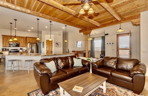 Elgin House | Tilted Horse Ranch in the heart of wine country