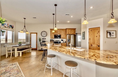 Elgin House | Tilted Horse Ranch in the heart of wine country