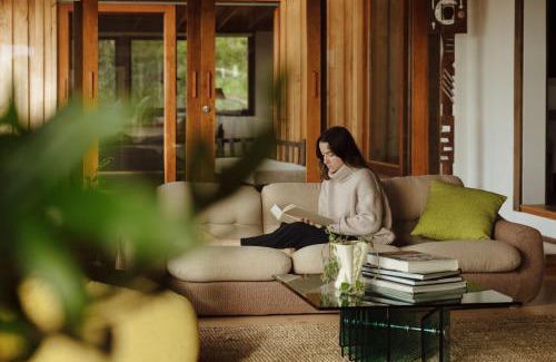 The Range Villa | TIMBA - Luxury bush retreat with pool, spa & gym