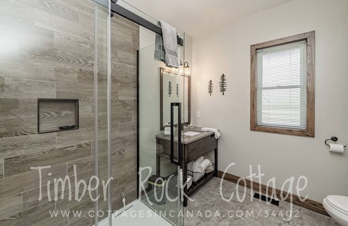 Utterson Cottage | Timber Rock Cottage - Winter in Muskoka