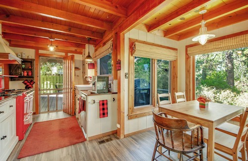 Cedar Glen Cabin | Time Capsule - 1930s Cabin