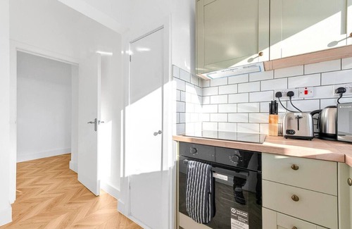 Rye Apartment | Timeless Comfort: 1-Bed Gem with Deluxe Kitchen