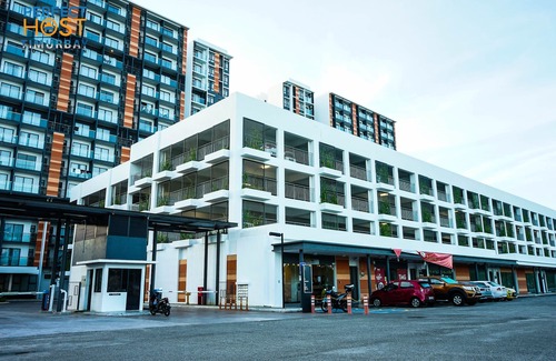 Kuantan Apartment | Timur Bay Beachfront by Perfect Host Greenview