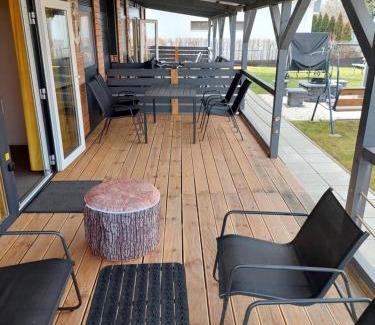 Tiszaorveny Apartment | Tin Men Apartmanház