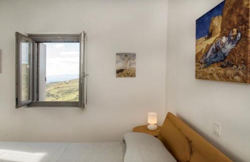 Arnados Apartment | Tinos Pigeon House by TinosHost