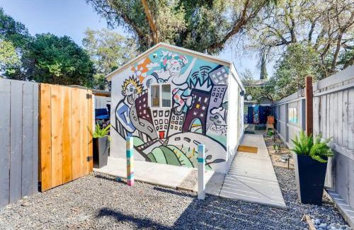 Southeastern Sacramento House | TINY ART HOUSE near the beat