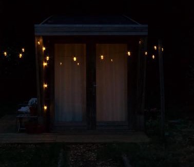 Diessen House | Tiny Eco House Alba - rust, natuur en eenvoud in het Kempenbos