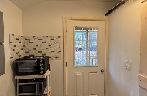 Elizabethtown Apartment | Tiny Home in Adirondacks Pets Welcome & close to Lake