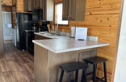 Pearl River House | Tiny Homes for Rent, minutes to the Casino, Golf Course & Water Park