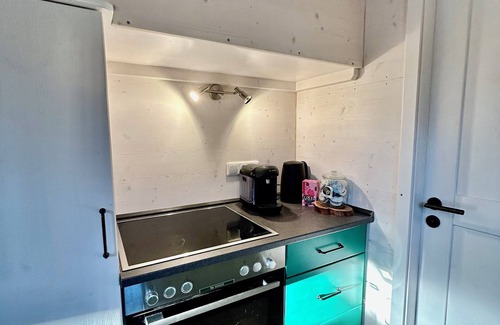 Scharten House | Tiny house adventure with hot tub