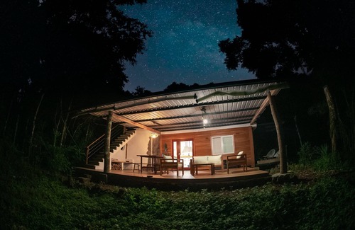 Puerto Ayora House | Tiny house surrounded by a cedar forest!