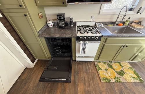 Chugiak House | Tiny House with Bear Mountain Views. Only 25 Minutes outside of Anchorage