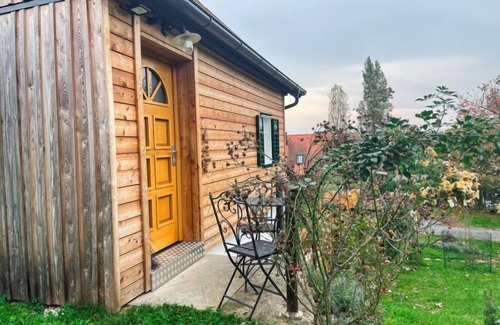 Sankt Anna am Aigen House | tiny lavender house by Interhome