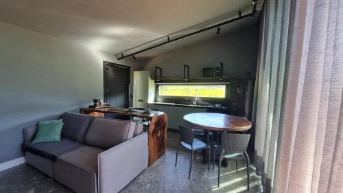 Garibaldi Villa | TinyWine House Vale dos Vinhedos - Cabana Malbec