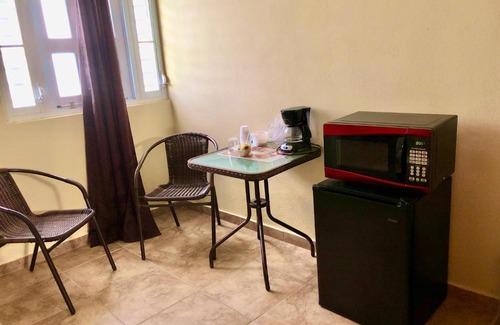 Asomante Hotel | Tio Pepe’s Guest House