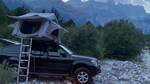 Nikel Other | Tirana Car Camping