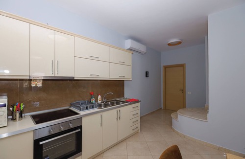 Tirana Apartment | Tirana Skyline Rooftop 3BR w/Hot Tub, Plunge Pool & Free Parking