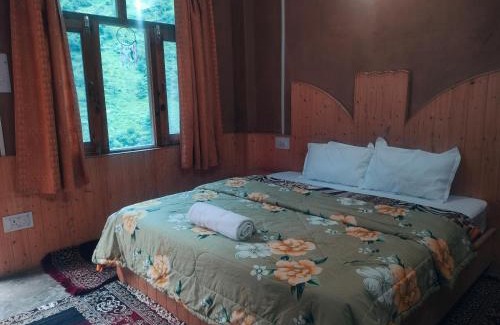 Gushaini House | Tirthan Hill Wander Stay