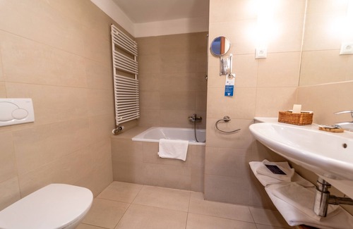 Tiszafured Hotel | Tisza Balneum Thermal Hotel