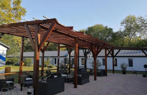 Tiszaliget Bed & Breakfast | Tiszaliget Apartman és Szálló