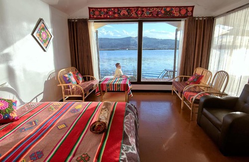 Lake Titicaca - Puno Hotel | Titicaca island lodge peru