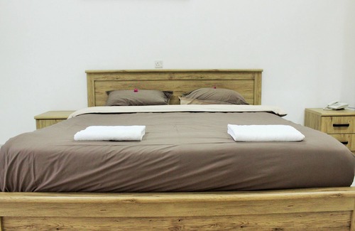 Tiwi Hotel | Tiwi Sunrise