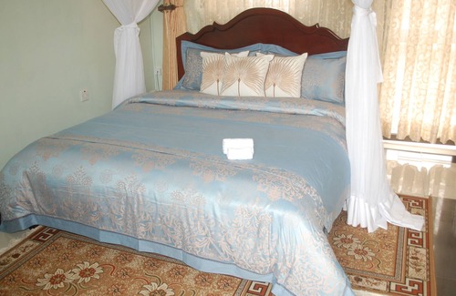 Kasese Hotel | TJ Global Hotel Kasese