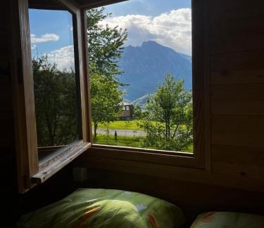 Popov Most Apartment | Tjentiste A-frame cabin