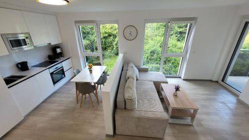 Floridsdorf Apartment | To Had Apartments with Balcony or Terrace, 500m from U-Bahn, Top Location