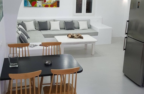 Paraga Villa | To other view βρίσκεται μόλις 3’από την πιο διασημη παραλία της Μυκόνου