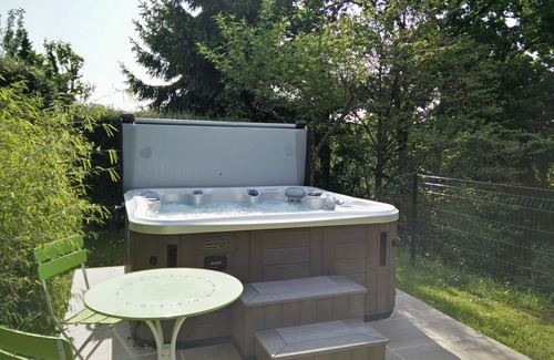 La Vicomte-sur-Rance Cottage | TO RENT GITE WITH SPA NEAR DINAN ST MALO COTE D EMERAUDE