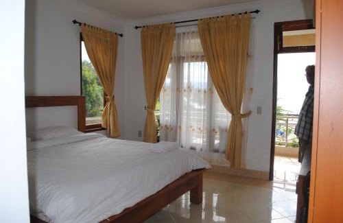 Tuk Tuk Resort | Toba Village Inn