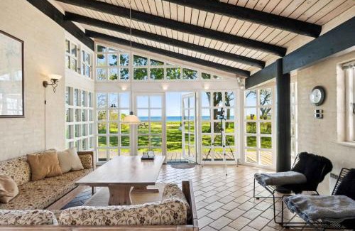Hov House | Togetherness, Coziness & Magical Great Belt View