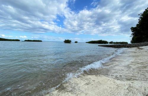 San Carlos City House | Toliz Beach House -Sipaway Island San Carlos City