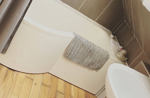 Bury St Edmunds Apartment | Tollgate Lodge Studio Apartment - Private Entrance