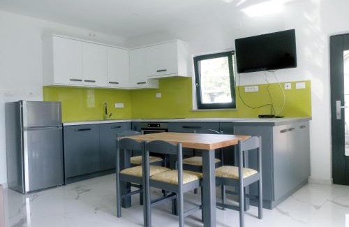 Postojna Apartment | TOMO2