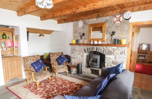 Westport Cottage | TOM’S COTTAGE, family friendly in Westport, County Mayo