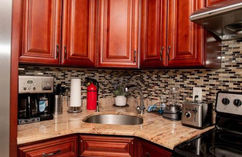 Queens Apartment | Tonel Paradise 1BR private entrance Near JFK