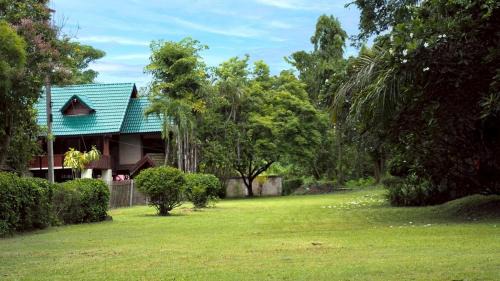 Samut Sakhon Villa | TonphuengVilla