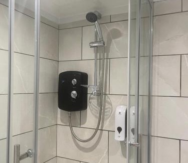 Nantgarw House | Tonteg Cosy Guest Suite