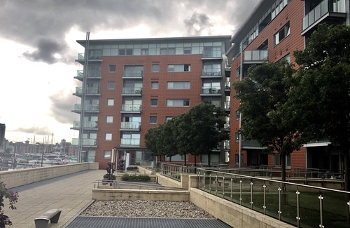 Ipswich Apartment | Toothbrush Apartments Waterfront - Adults Only