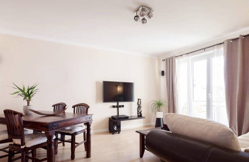 Konigsplatz Apartment | Top-apartment With Balcony in Best Location