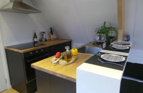 Municipality of Wijdemeren Apartment | Top appartement in prachtige hart van Nederland Kortenhoef