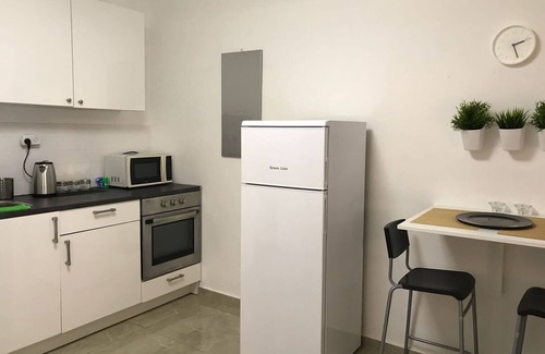 Kiryat Motzkin Apartment | Top Central place: Haifa - Akko - Beach: Real home