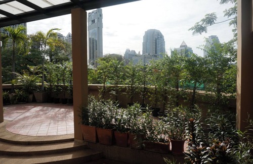 Thung Maha Mek House | Top Deck 2 Story House Central Bangkok